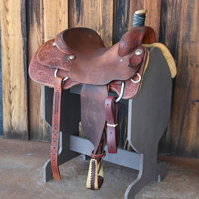 15" USED PAUL TURNER TEAM ROPING SADDLE