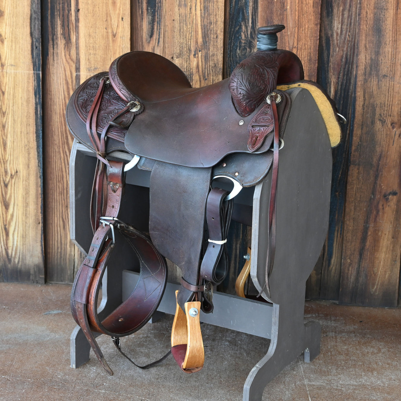 15" USED CACTUS RANCH SADDLE Saddles - Used CACTUS SADDLERY