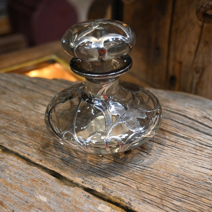 Early 1900's - Perfume Bottle w/Stopper Art Nouvue Style Fine Silver