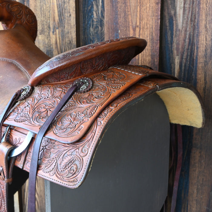 17" USED TAD SANDERS CUTTING SADDLE