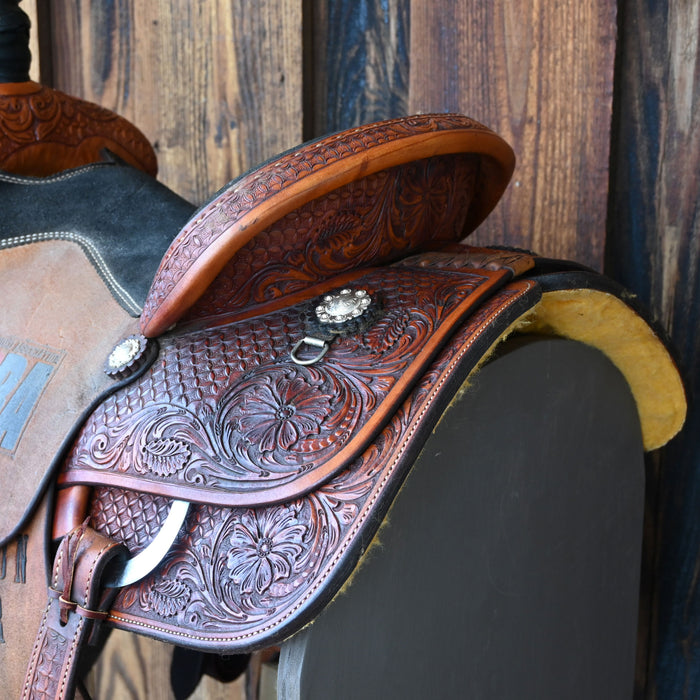 14" USED OXBOW TEAM ROPING SADDLE