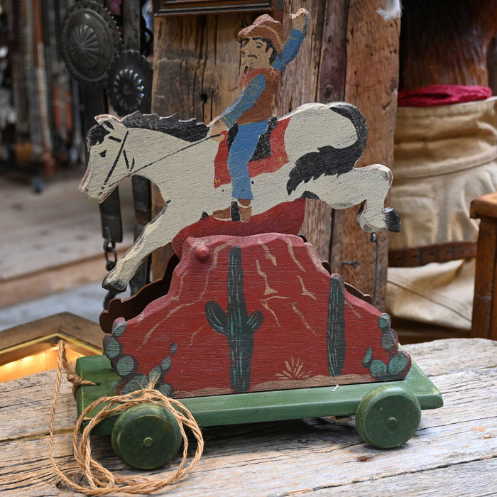 Heritage Toys & Collectibles 1993 Pull Toy Working Music Box Collectibles Misc