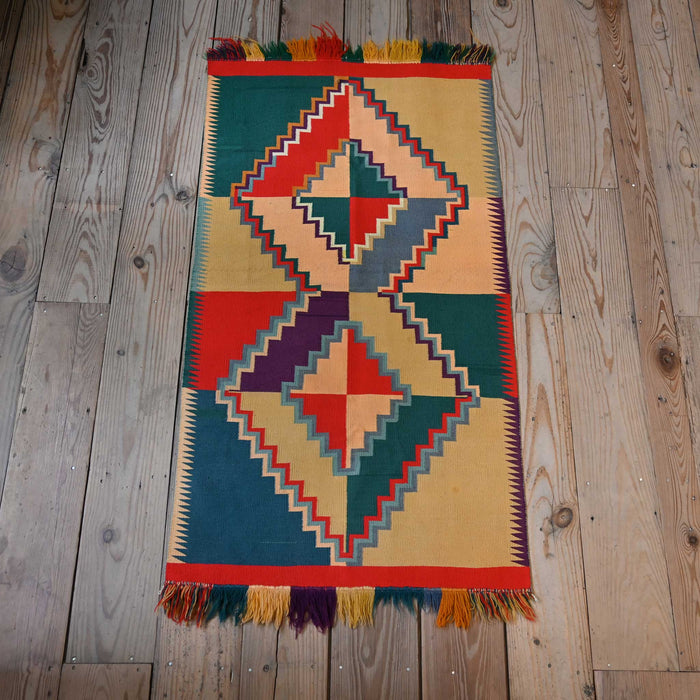 Vintage Germantown Sampler Saw Tooth Edge Boarder