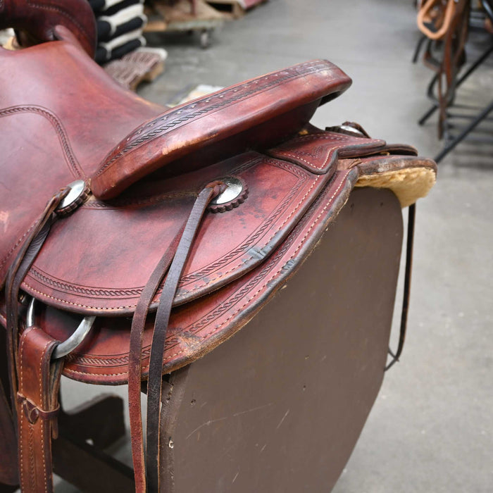 15.5" USED FORT WORTH TEAM ROPING SADDLE