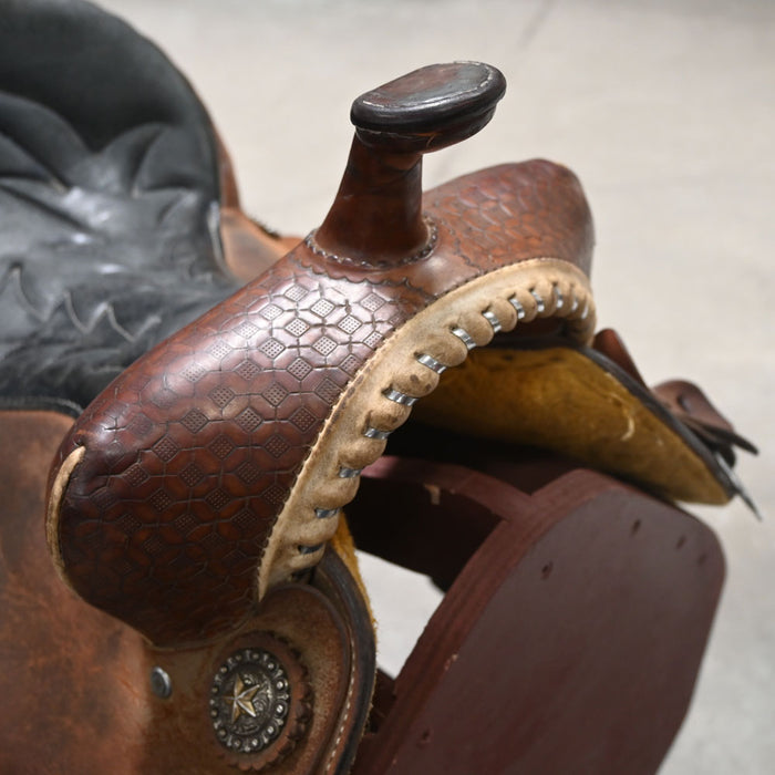 14" USED SHILOH LINDZ SERIES BARREL SADDLE Saddles - Used Shiloh Saddlery