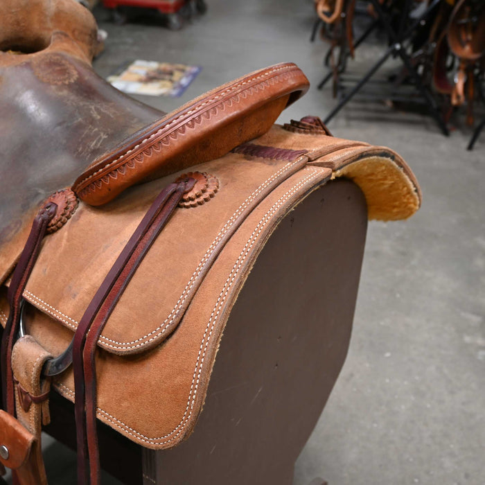 15" USED JEFF SMITH TEAM ROPING SADDLE