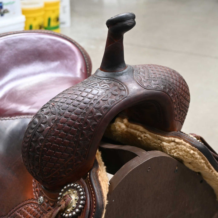 16" USED KO ELITE CUTTING SADDLE