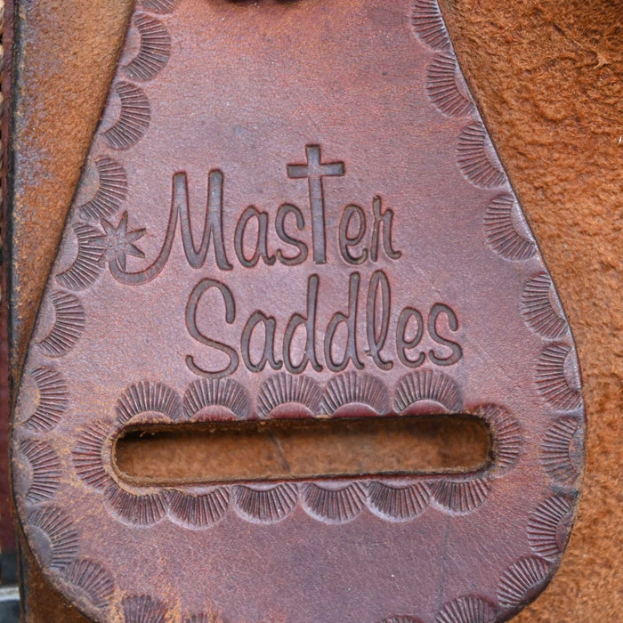 15.5" USED MASTER SADDLES TEAM ROPING SADDLE