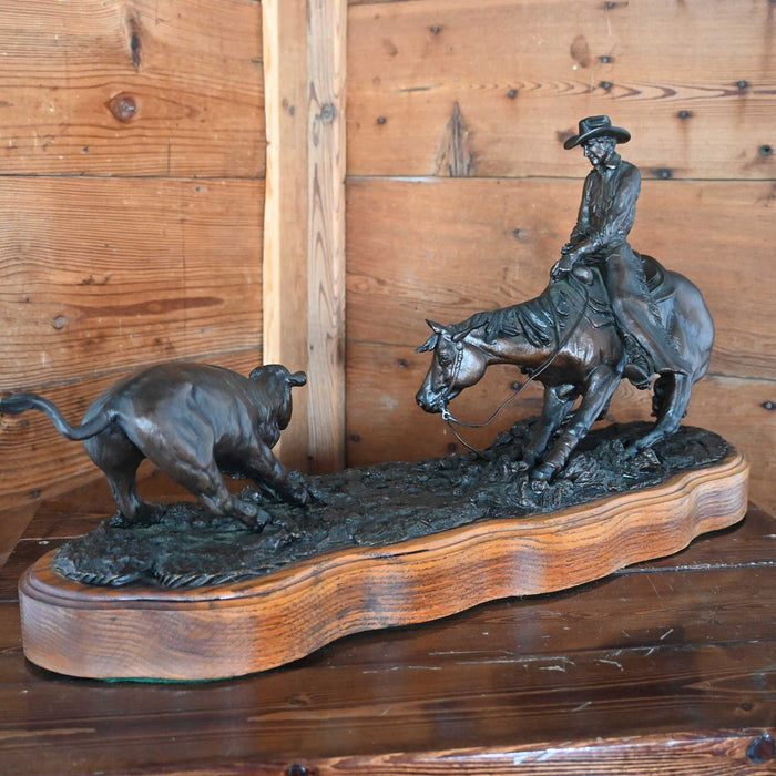 Eye to Eye Bronze by C. R. Moorison