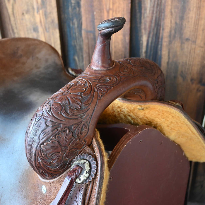 15.5" USED JEFF SMITH CUTTING SADDLE