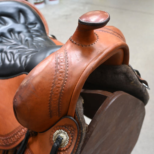 17.5" USED TUCKER TRAIL SADDLE Saddles - Used Tucker