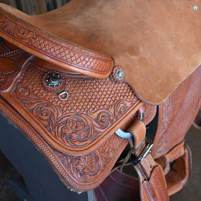 16" USED NRS TEAM ROPING SADDLE