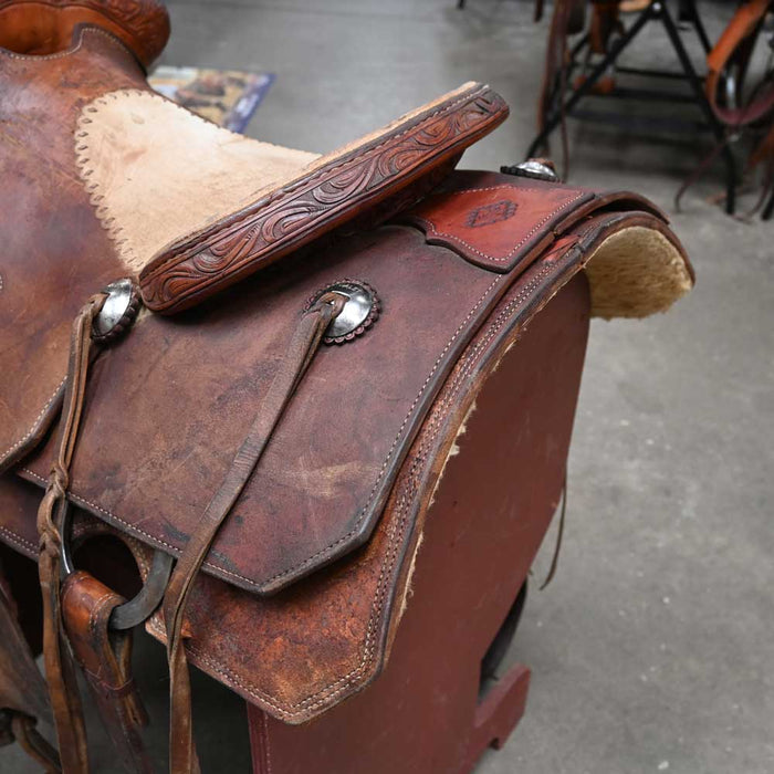 15.5" USED LUKE LANE RANCH SADDLE Saddles - Used Luke Lane