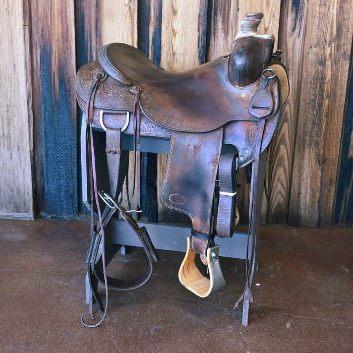 16.5" USED COWPUNCHER RANCH SADDLE