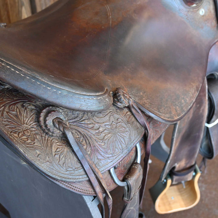 16.5" USED COWPUNCHER RANCH SADDLE