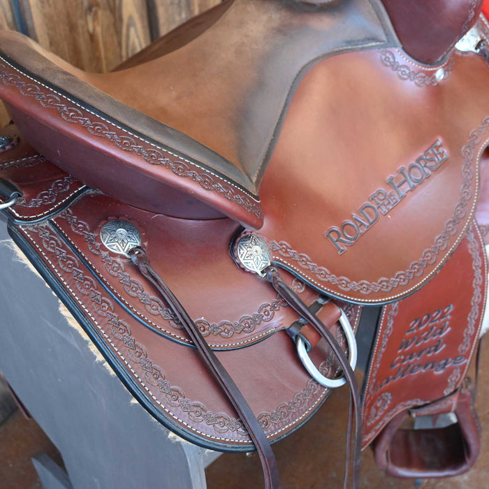 16" USED CIRCLE Y FLEX 2 TRAIL TROPHY SADDLE