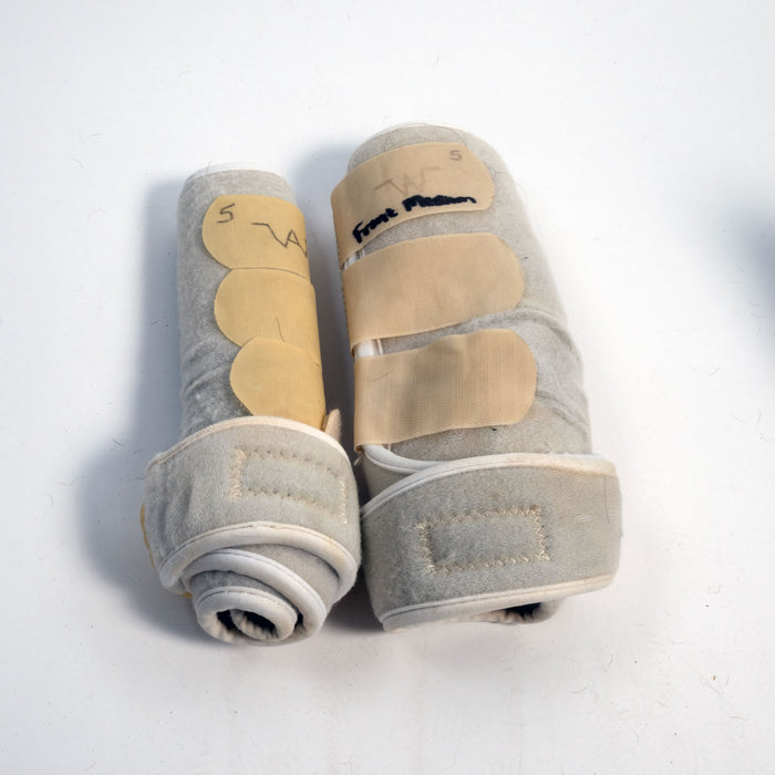 Used Front Medium Iconoclast Splint Boots Sale Barn Iconoclast
