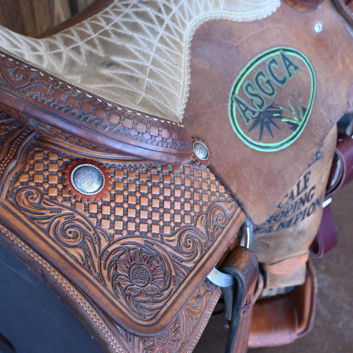 14.5" USED TESKEY'S CALF ROPING TROPHY SADDLE
