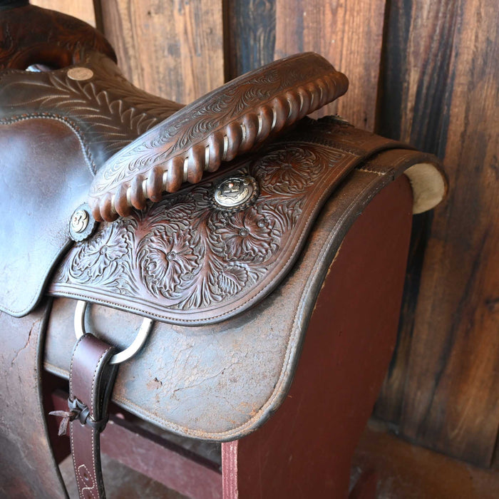 14" USED NATIONAL SADDLERY TEAM ROPING SADDLE