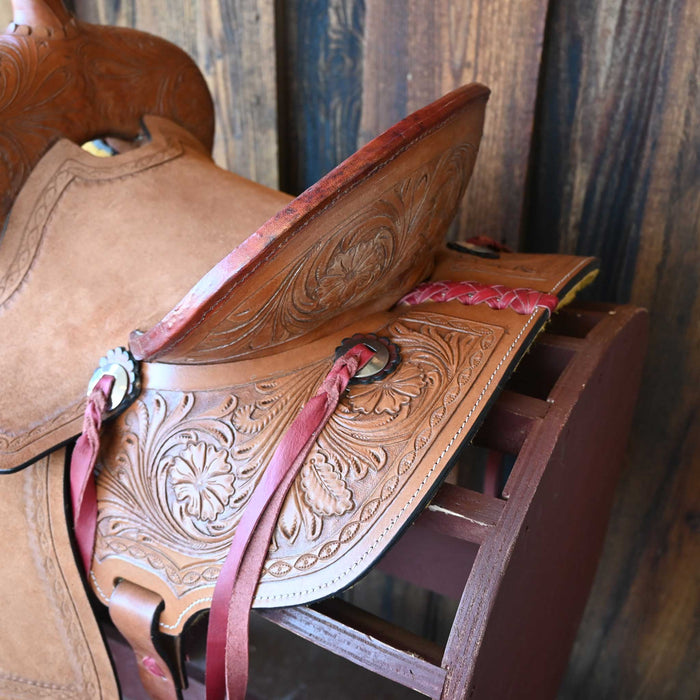 12" USED CHISHOLM TRAIL BARREL SADDLE