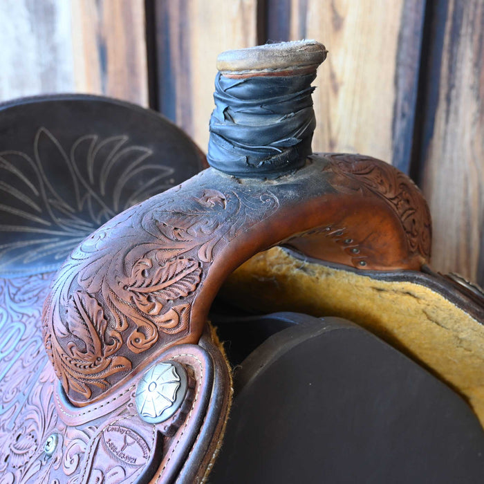 15" USED COWBOY CLASSIC TEAM ROPING TROPHY SADDLE