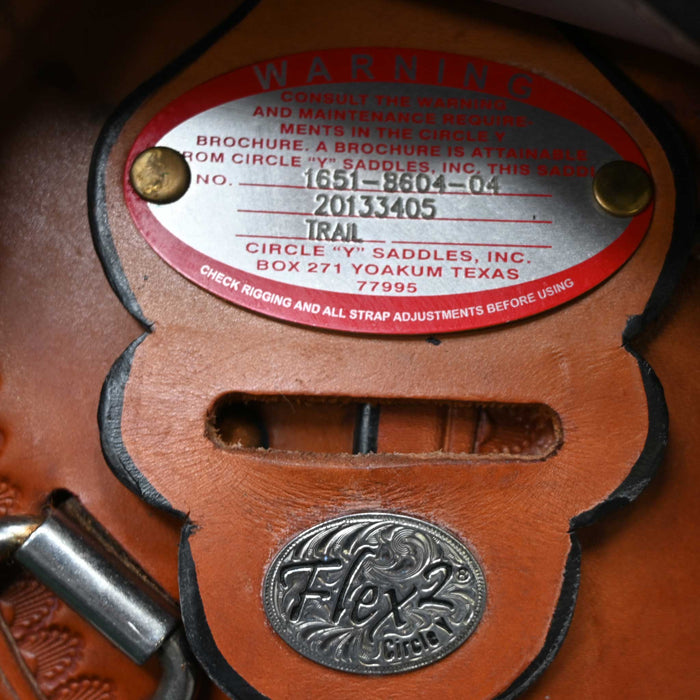 16" USED CIRCLE Y FLEX2 TRAIL SADDLE