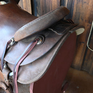 16" USED SOUTH TEXAS TACK ROPING SADDLE