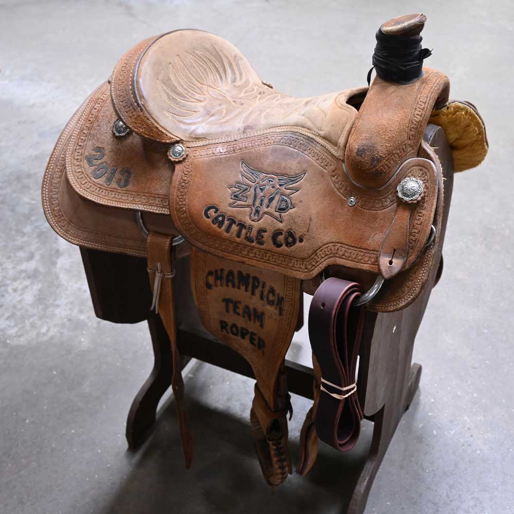 15.5" USED CORRIENTE TEAM ROPING SADDLE Saddles Corriente   