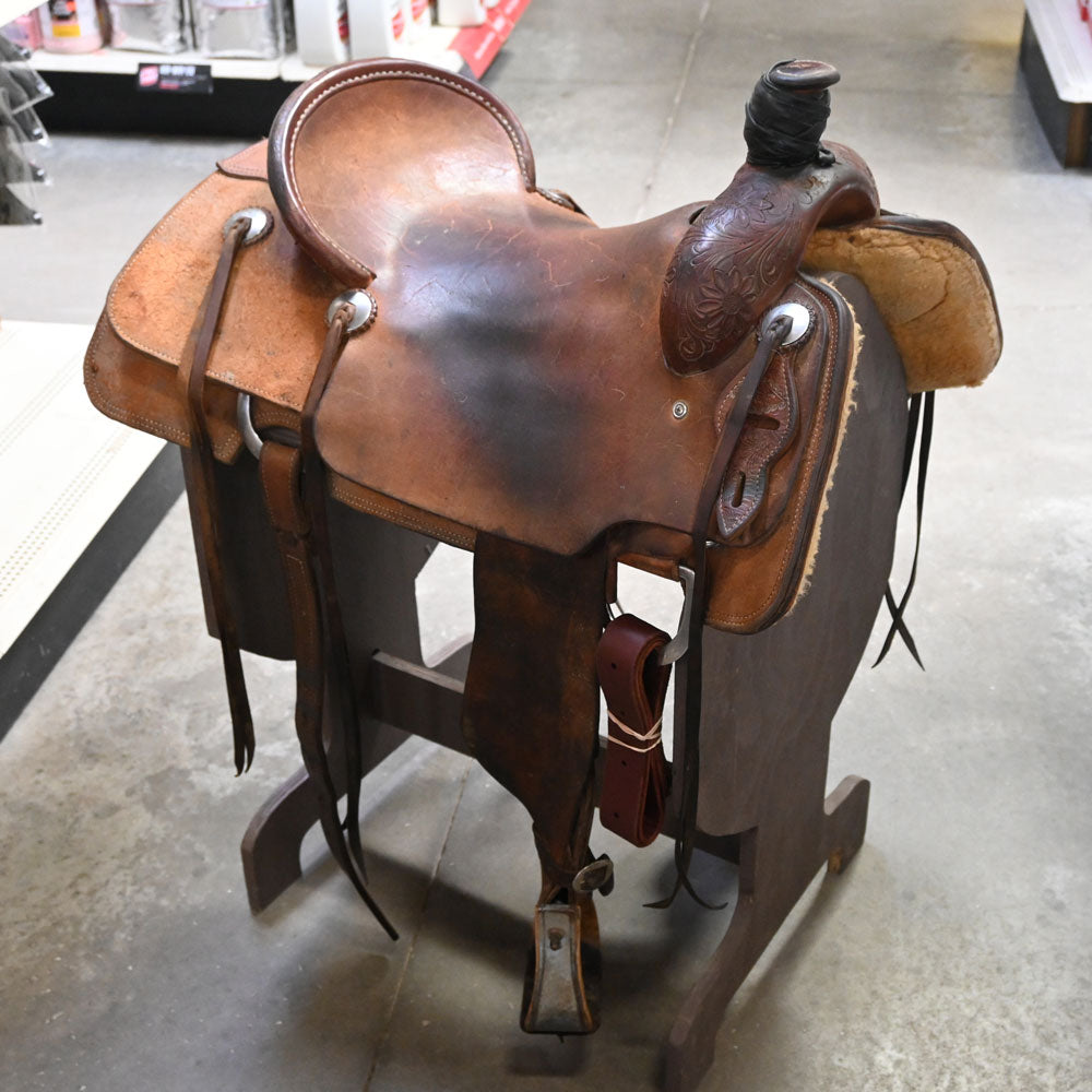 17" USED LUKE LANE RANCH CUTTER SADDLE Saddles Luke Lane