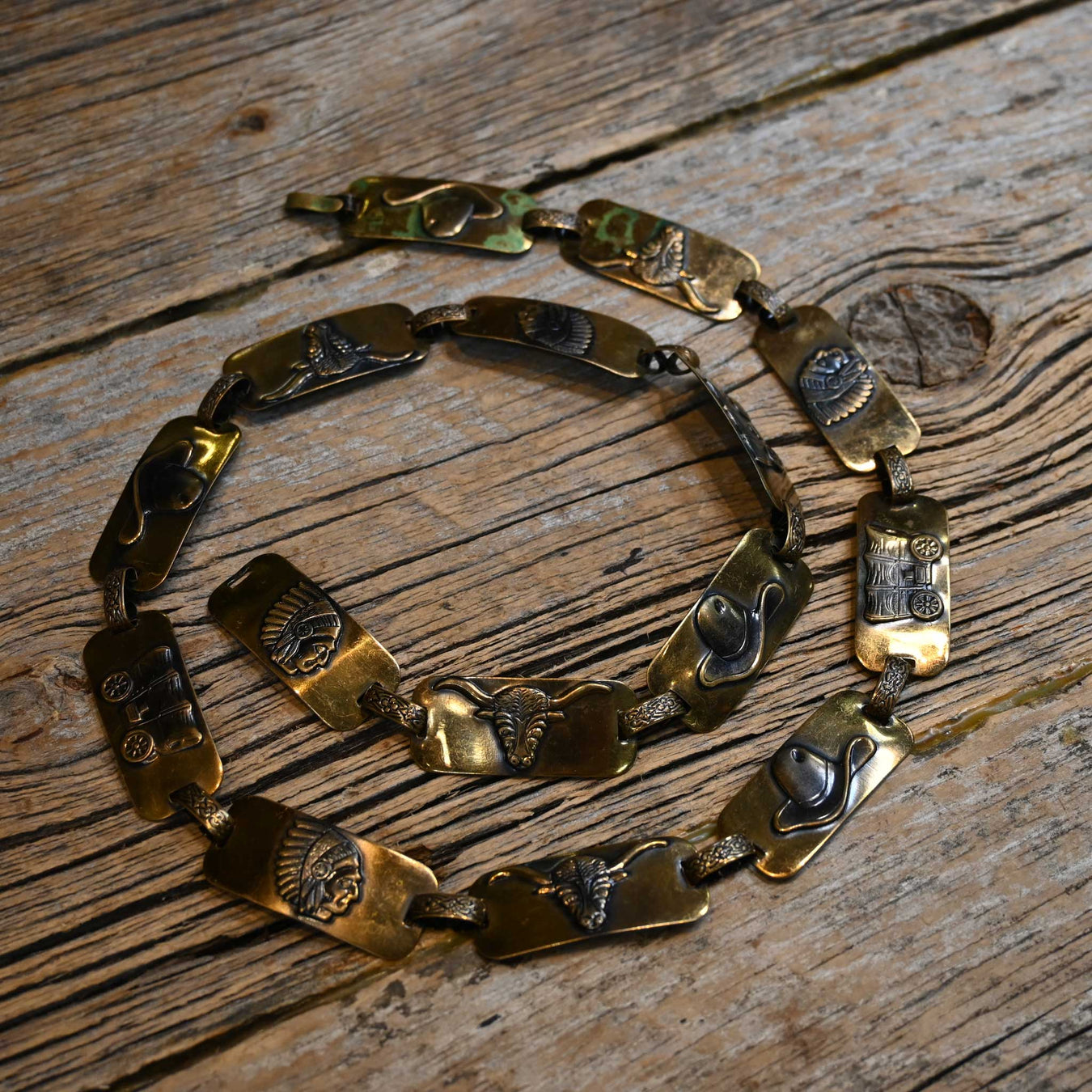 Vintage 28" Western Motif Metal Link Belt Collectibles MISC
