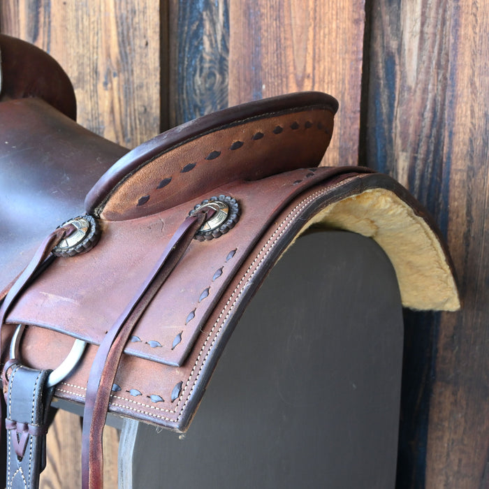 16.5" USED TM LEATHER RANCH SADDLE Saddles - Used TM Leather and Saddlery
