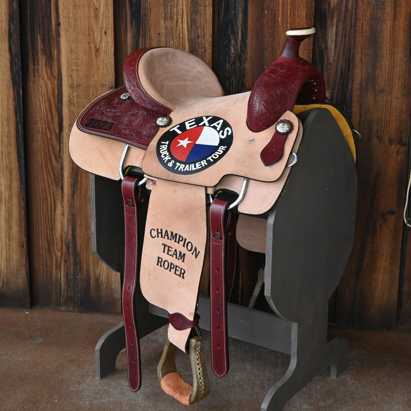 15" USED RIO SADDLERY TEAM ROPING SADDLE Saddles - Used Rio Saddlery