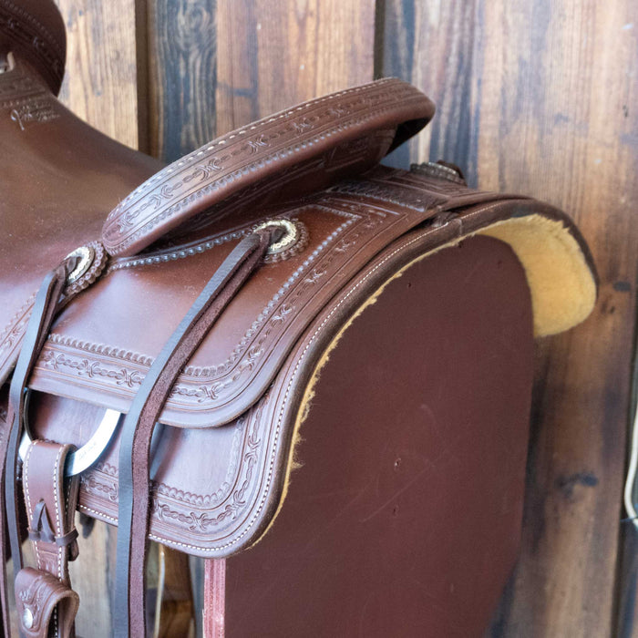 16.5" USED JEFF SMITH CUTTING SADDLE
