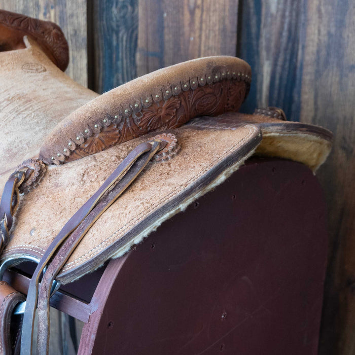 15.5" USED COWPUNCHER RANCH SADDLE