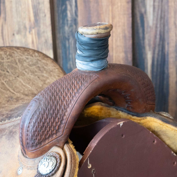 14.5" USED GUSTOS ALL AROUND SADDLE