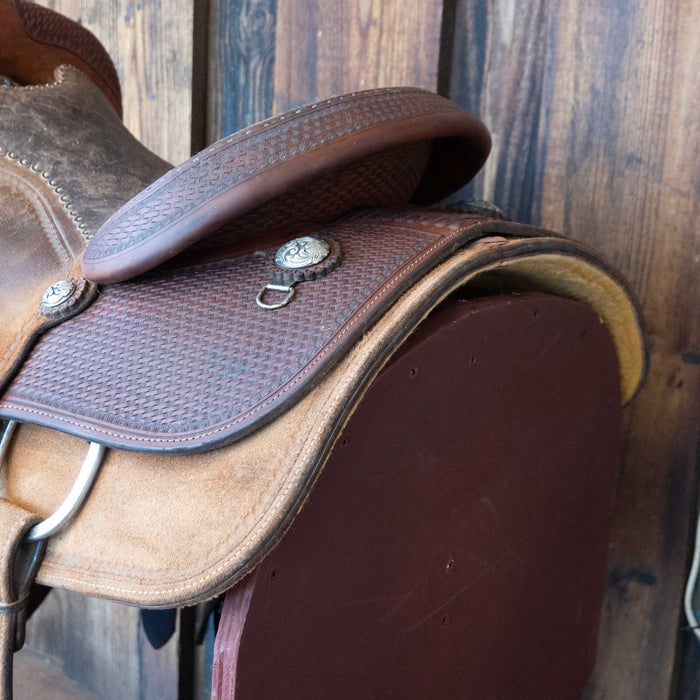 14.5" USED GUSTOS ALL AROUND SADDLE