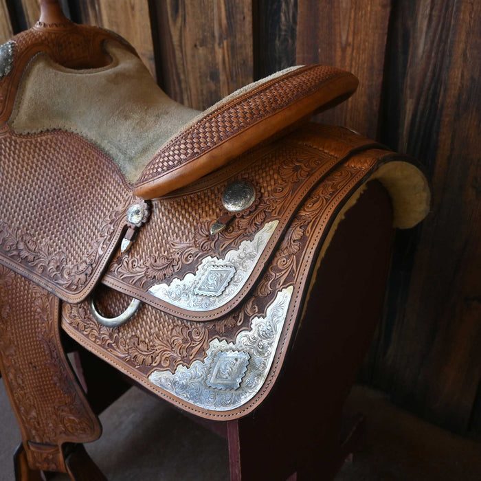 16" USED SILVER MESA SHOW SADDLE Saddles - Used Silver Mesa