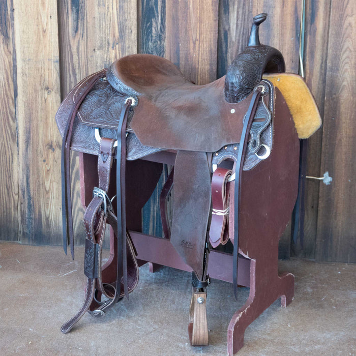 17" USED JEFF SMITH CUTTING SADDLE
