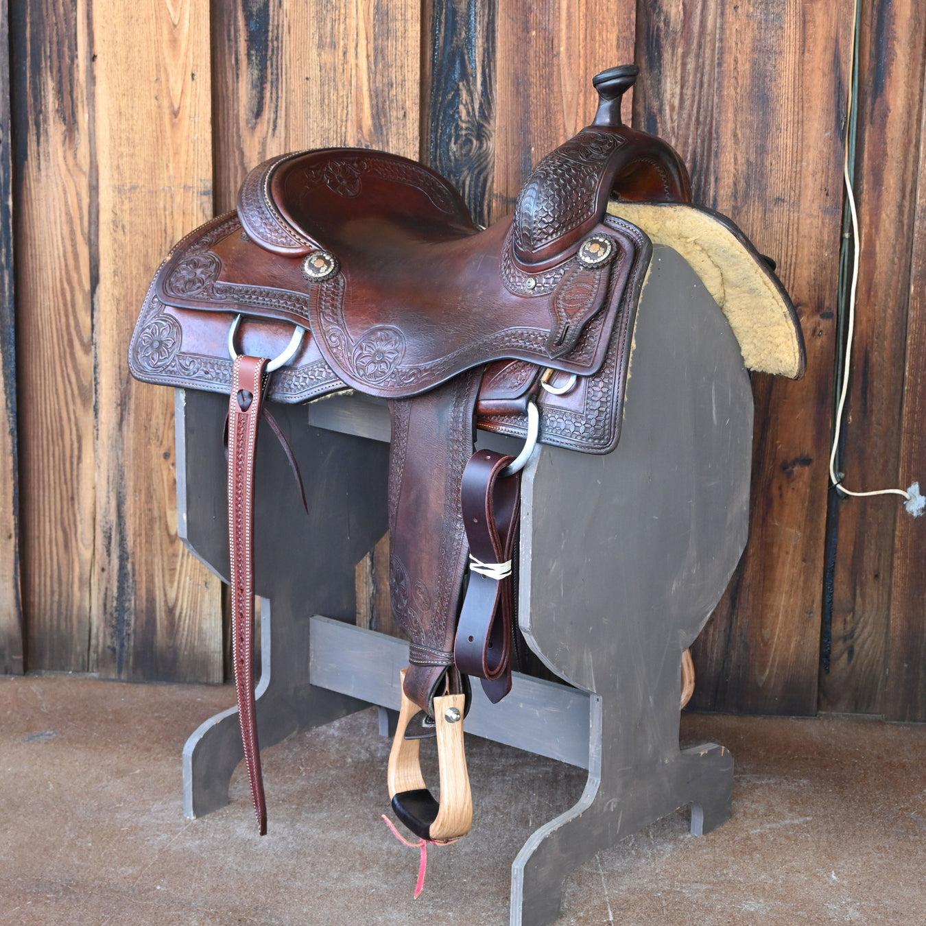 16" USED TESKEY'S COW HORSE SADDLE Saddles - Used Teskey's Saddlery