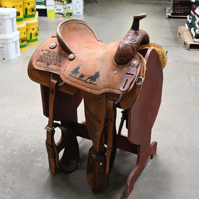 15" USED MONTURAS LA BELLOTA TEAM ROPING SADDLE