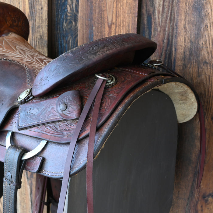 16" USED SADDLE SHED RANCH CUTTER SADDLE Saddles - Used Saddle Shed