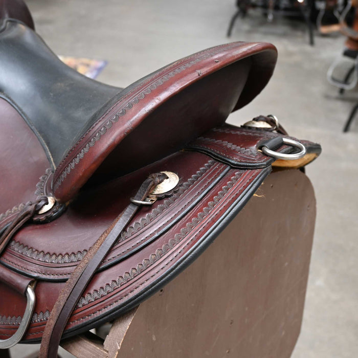 16" USED CIRCLE Y FLEX2 TRAIL SADDLE