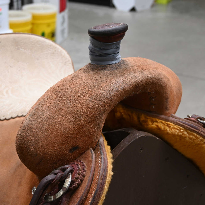 15.5" USED AUSTIN VALIMONT RANCH SADDLE
