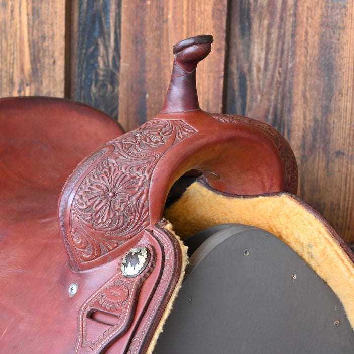16" USED SOUTH TEXAS TACK CUTTING SADDLE