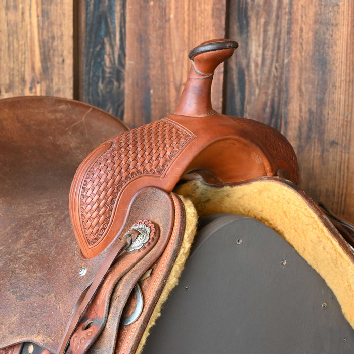 15.5" USED DOUG KOONTZ CUTTING SADDLE