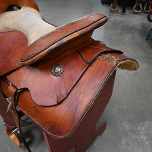 17" USED ROPING SADDLE