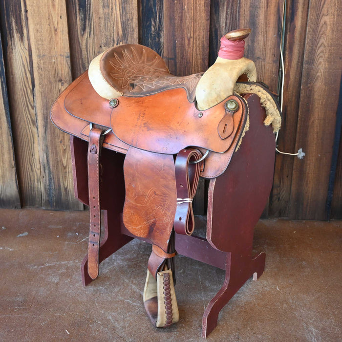 15.5" USED SIMCO TEAM ROPING SADDLE