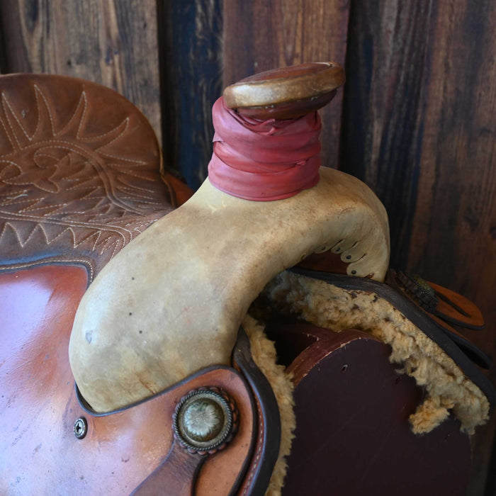 15.5" USED SIMCO TEAM ROPING SADDLE