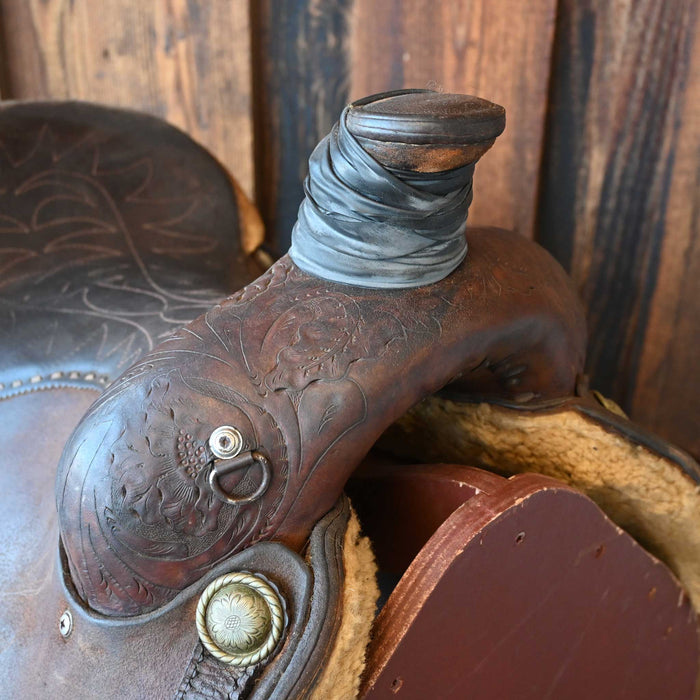 14" USED TEAM ROPING SADDLE