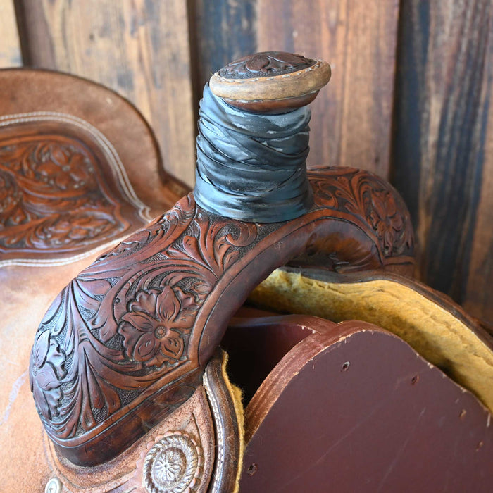 15" USED CORRIENTE TEAM ROPING SADDLE